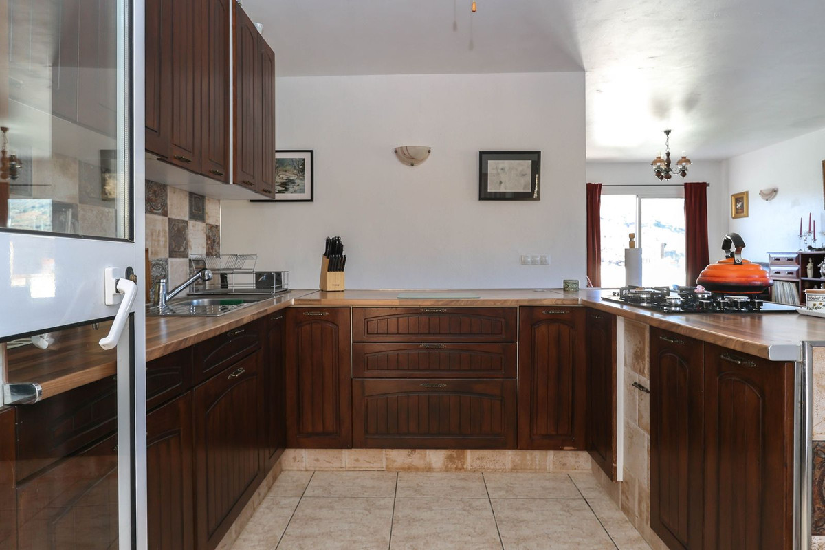 Se vende Villa - Chalet de 3 dormitorios en Costa Del Sol, Málaga, España