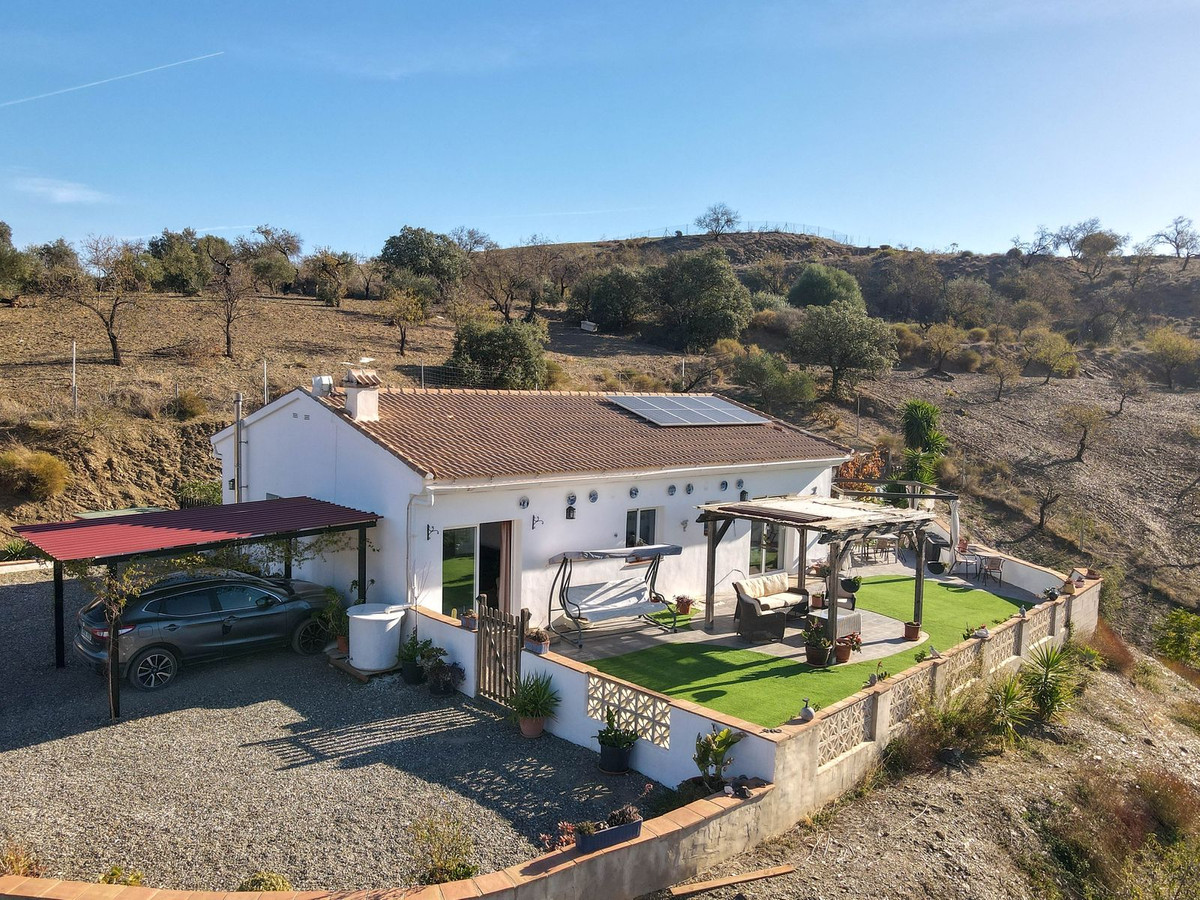 Se vende Villa - Chalet de 3 dormitorios en Costa Del Sol, Málaga, España