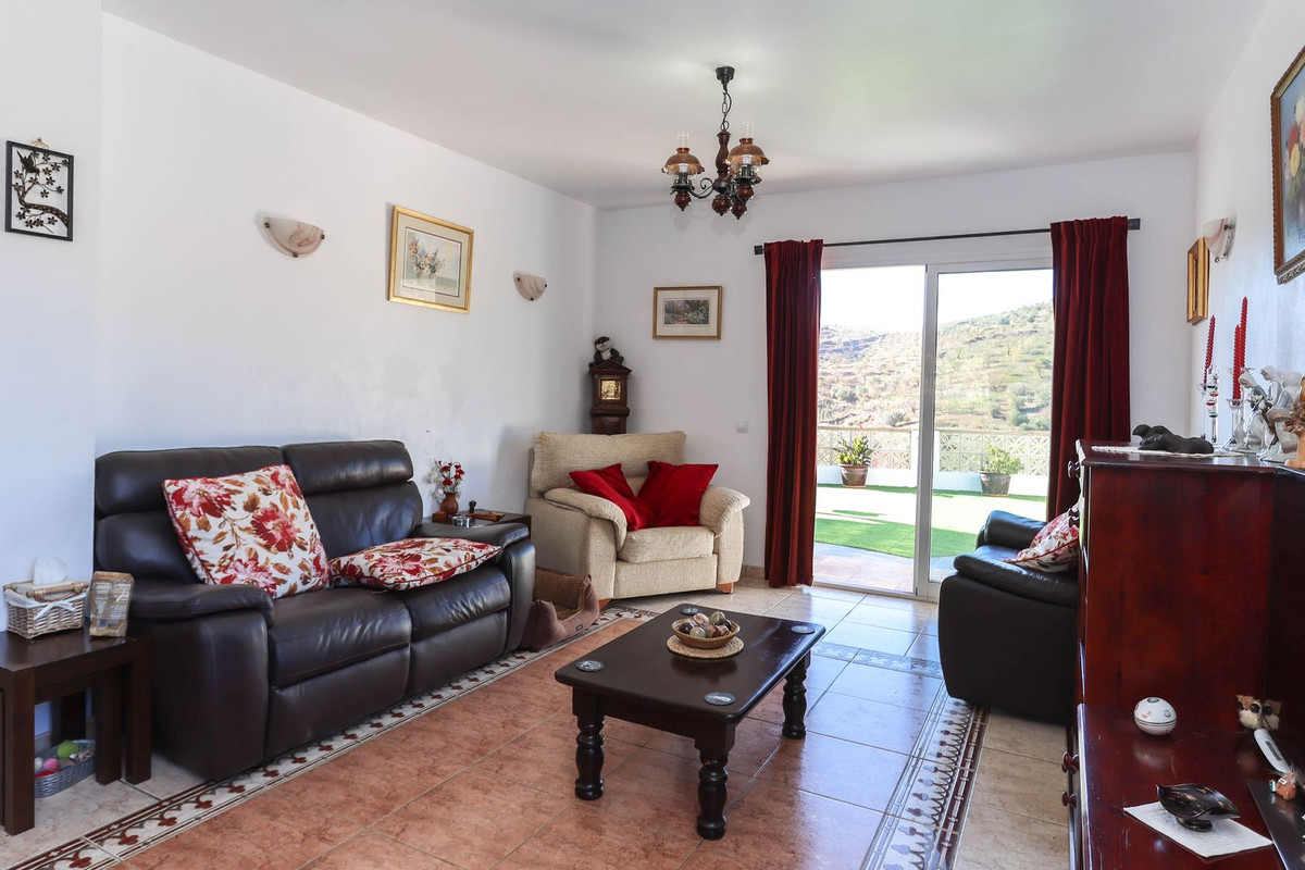 Se vende Villa - Chalet de 3 dormitorios en Costa Del Sol, Málaga, España