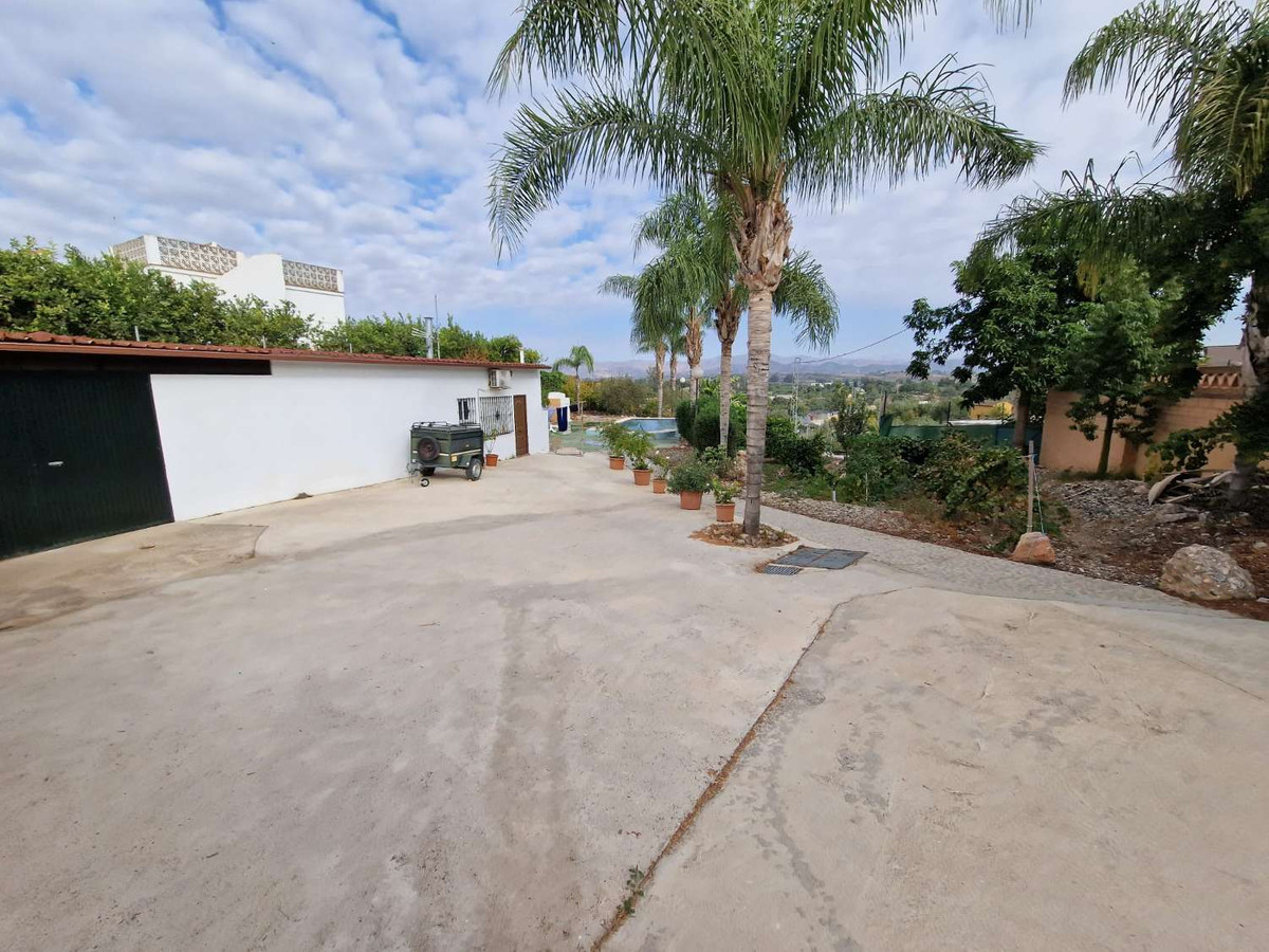 Se vende Finca - Cortijo de 7 dormitorios en Costa Del Sol, Málaga, España