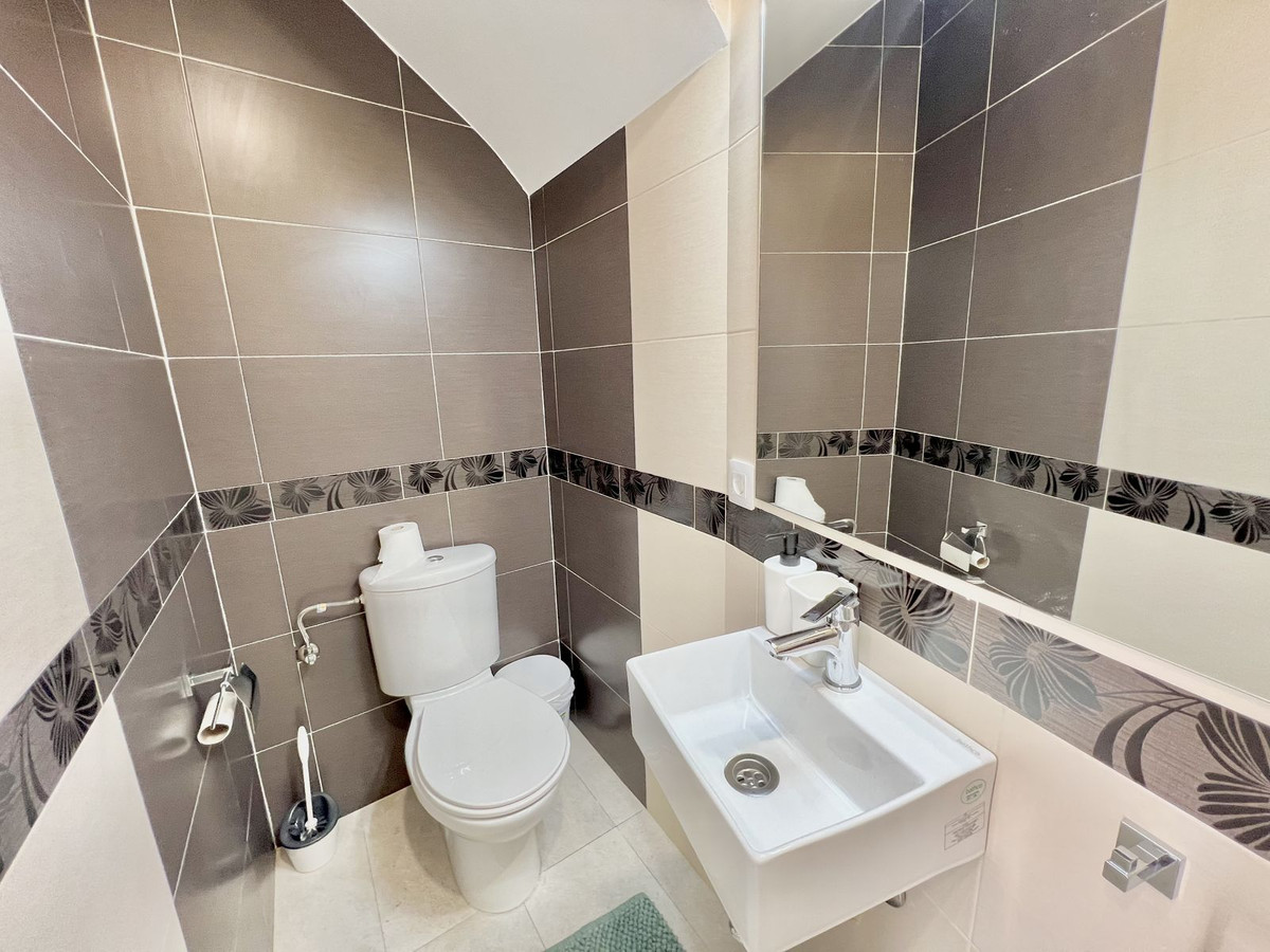 15 Bed Apartment for sale in Málaga Costa Del Sol, Málaga, Spain