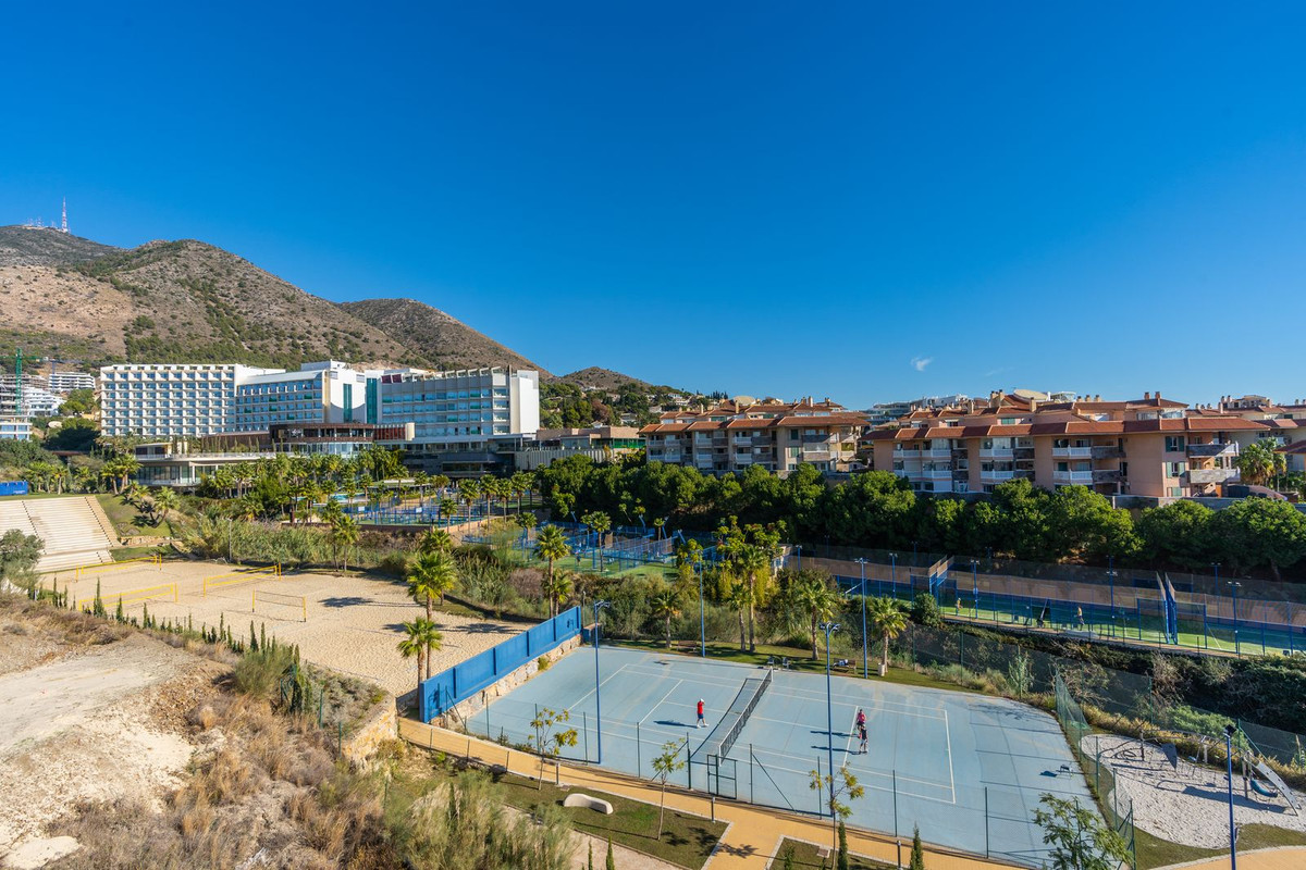 3 Bed Apartment for sale in Fuengirola Costa Del Sol, Málaga, Spain