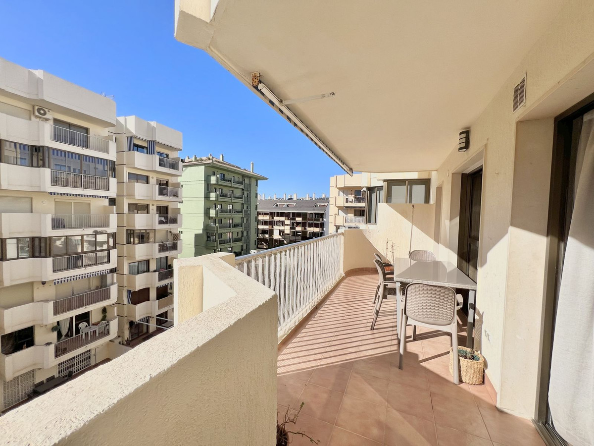 Se vende Apartamento Planta Media de 2 dormitorios en Costa Del Sol, Málaga, España