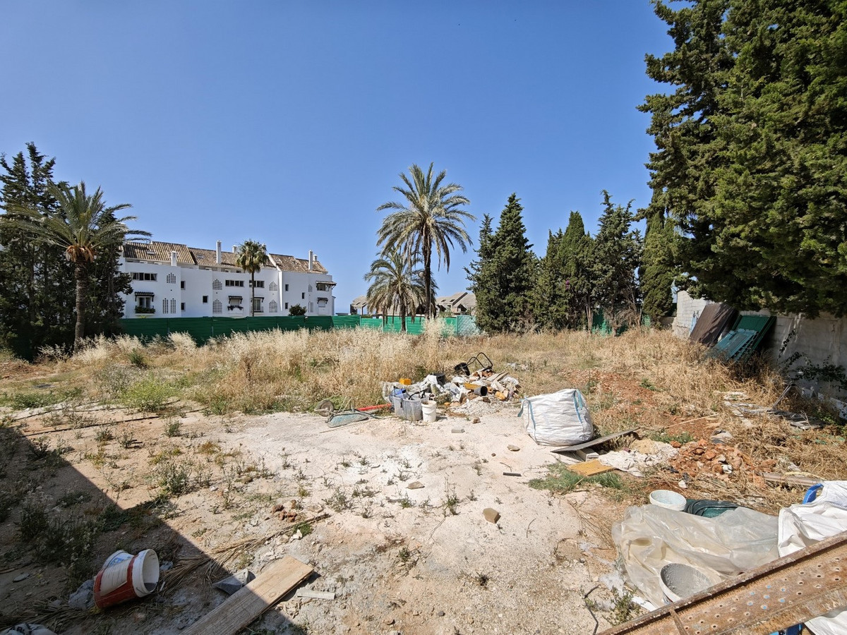 Plots for sale in Marbella Costa Del Sol, Málaga, Spain