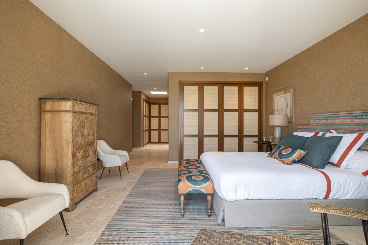 Se vende Villa - Chalet de 3 dormitorios en Costa Del Sol, Málaga, España