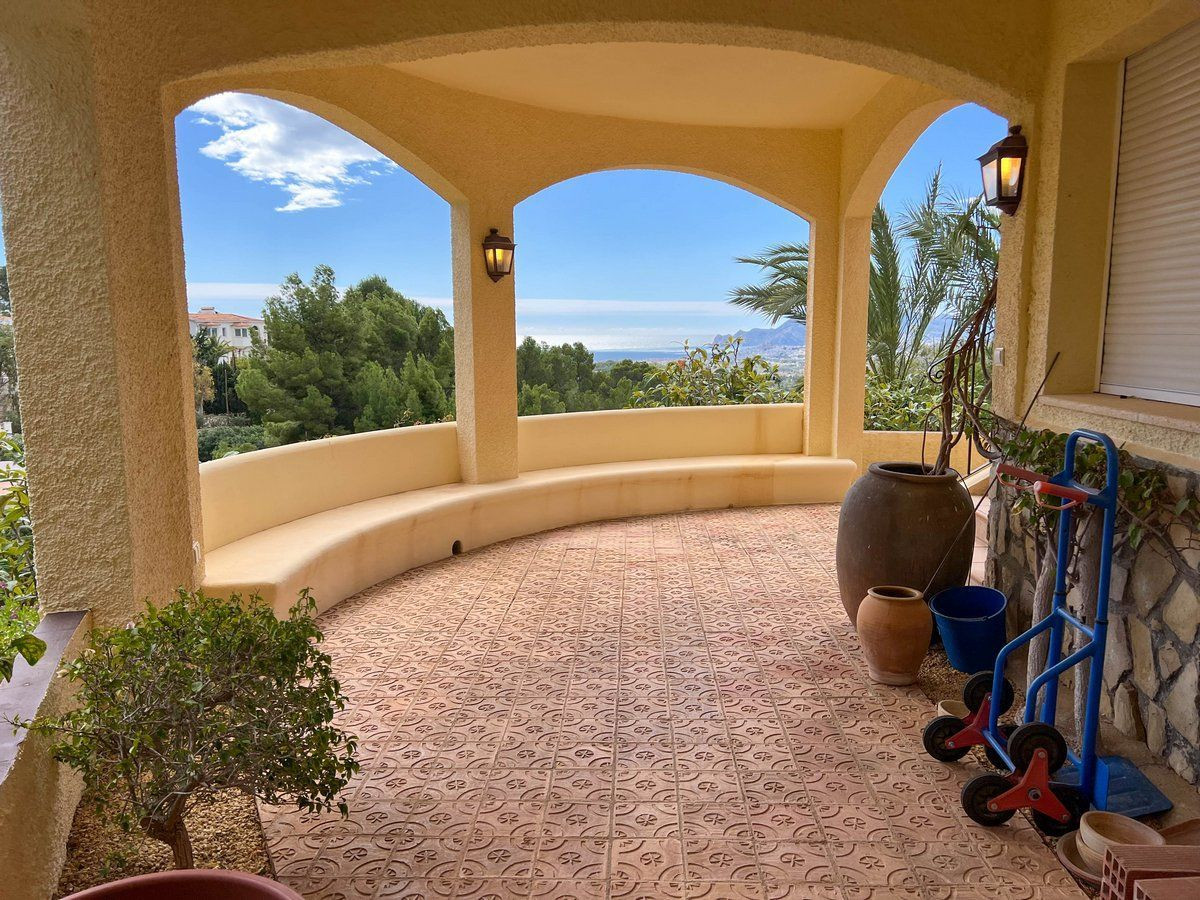 5 Bed Townhouse for sale in Altea Costa Blanca, Alicante, Spain