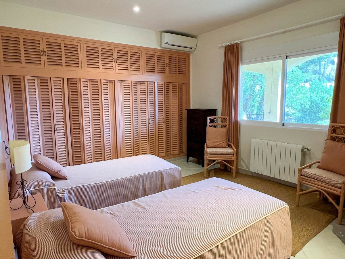 5 Bed Townhouse for sale in Altea Costa Blanca, Alicante, Spain
