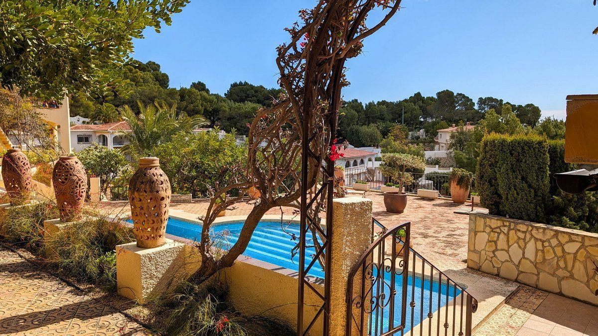 5 Bed Townhouse for sale in Altea Costa Blanca, Alicante, Spain