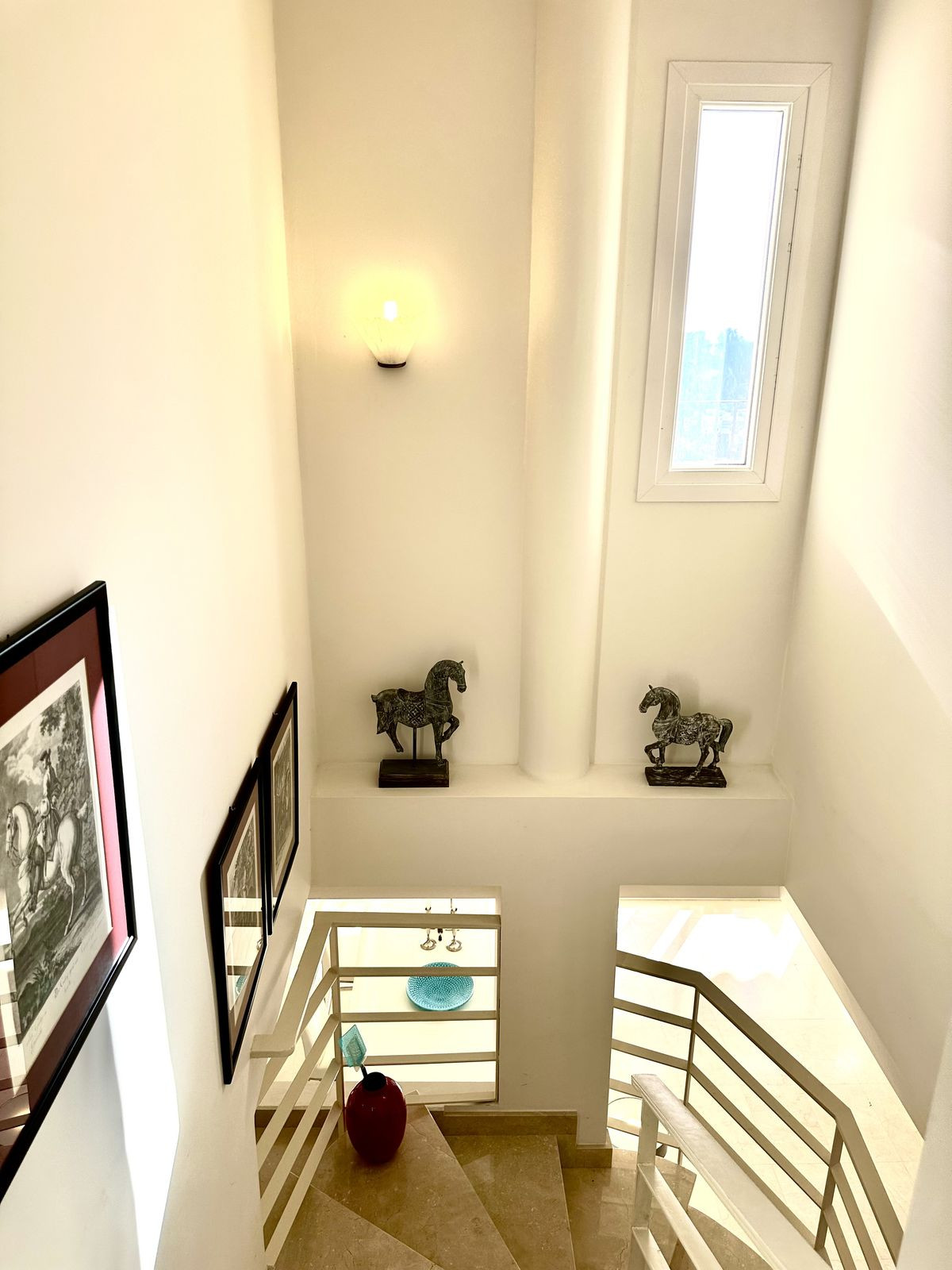 2 Bed Apartment for sale in Nueva Andalucía Costa Del Sol, Málaga, Spain