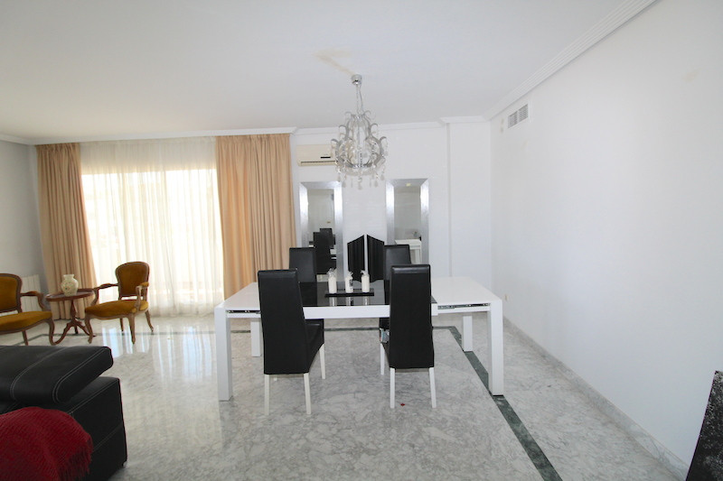 Se vende Ático de 4 dormitorios en Costa Del Sol, Málaga, España