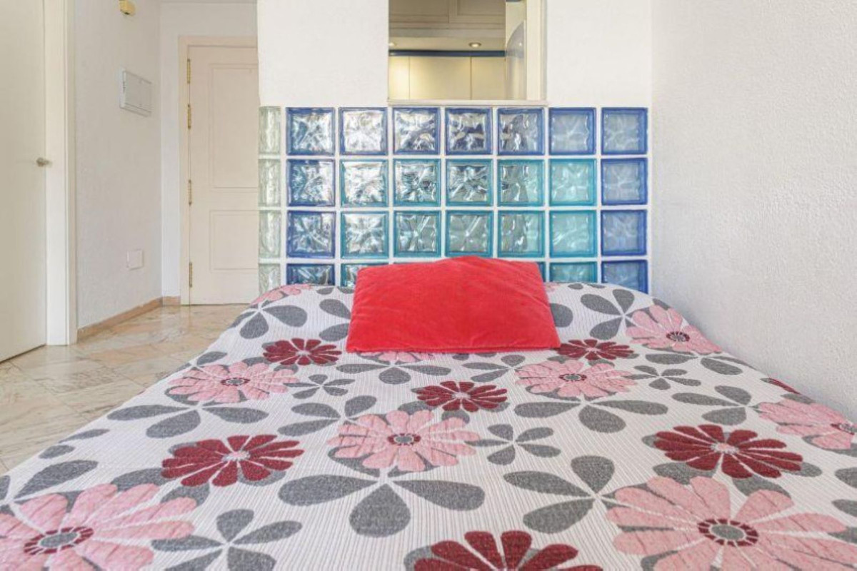 1 Bed Apartment for sale in Elviria Costa Del Sol, Málaga, Spain