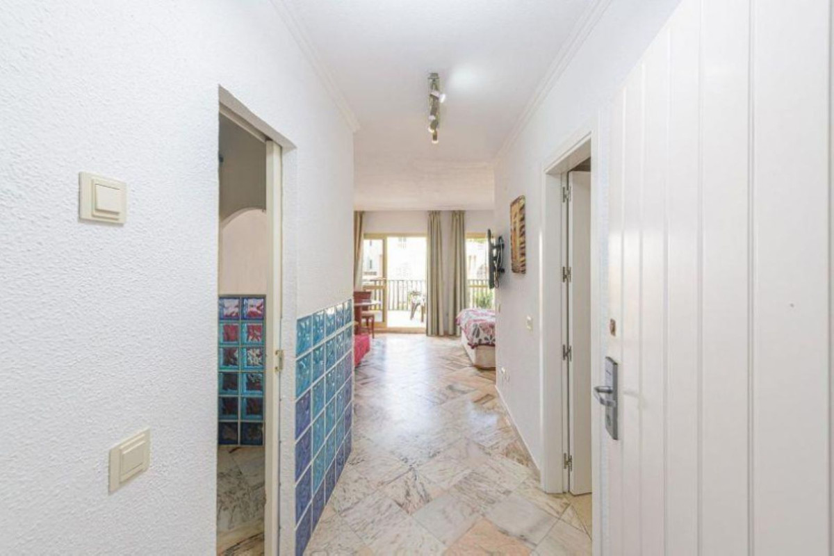 1 Bed Apartment for sale in Elviria Costa Del Sol, Málaga, Spain