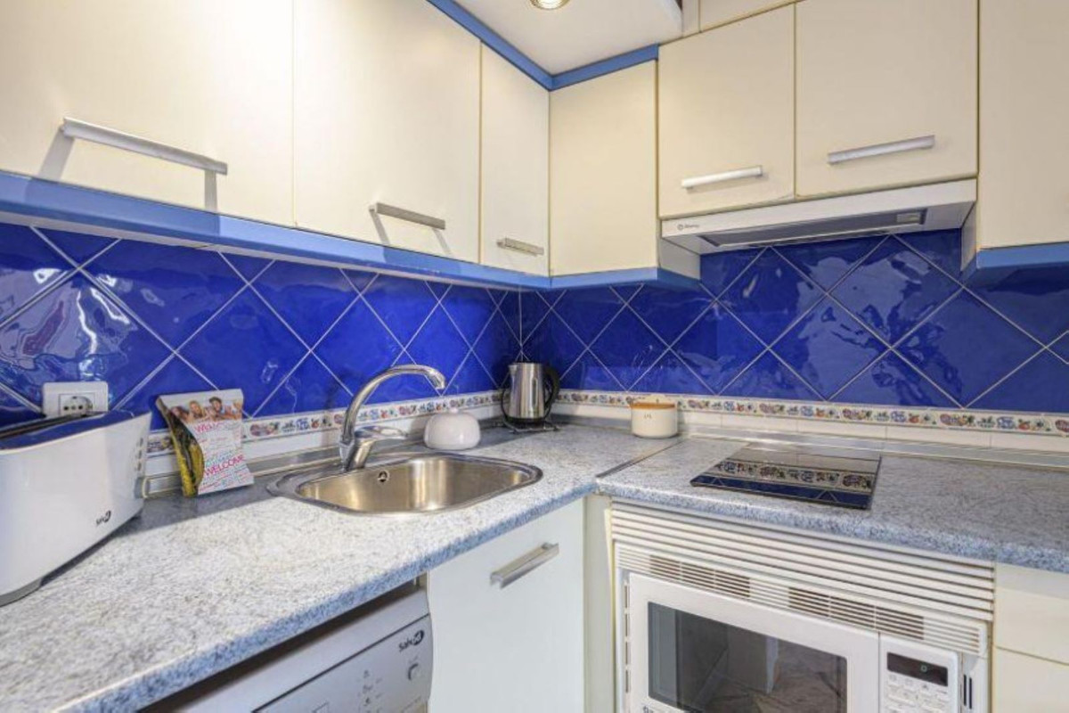 1 Bed Apartment for sale in Elviria Costa Del Sol, Málaga, Spain