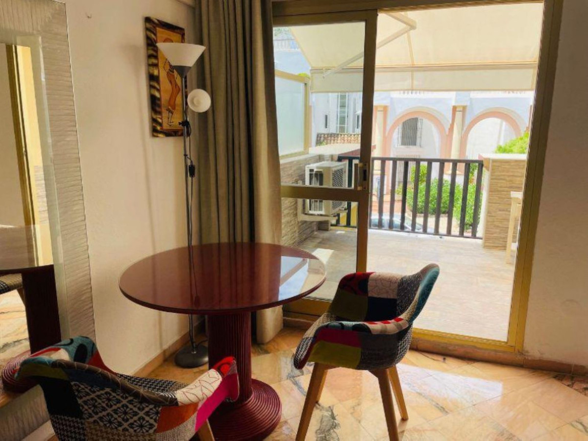 1 Bed Apartment for sale in Elviria Costa Del Sol, Málaga, Spain