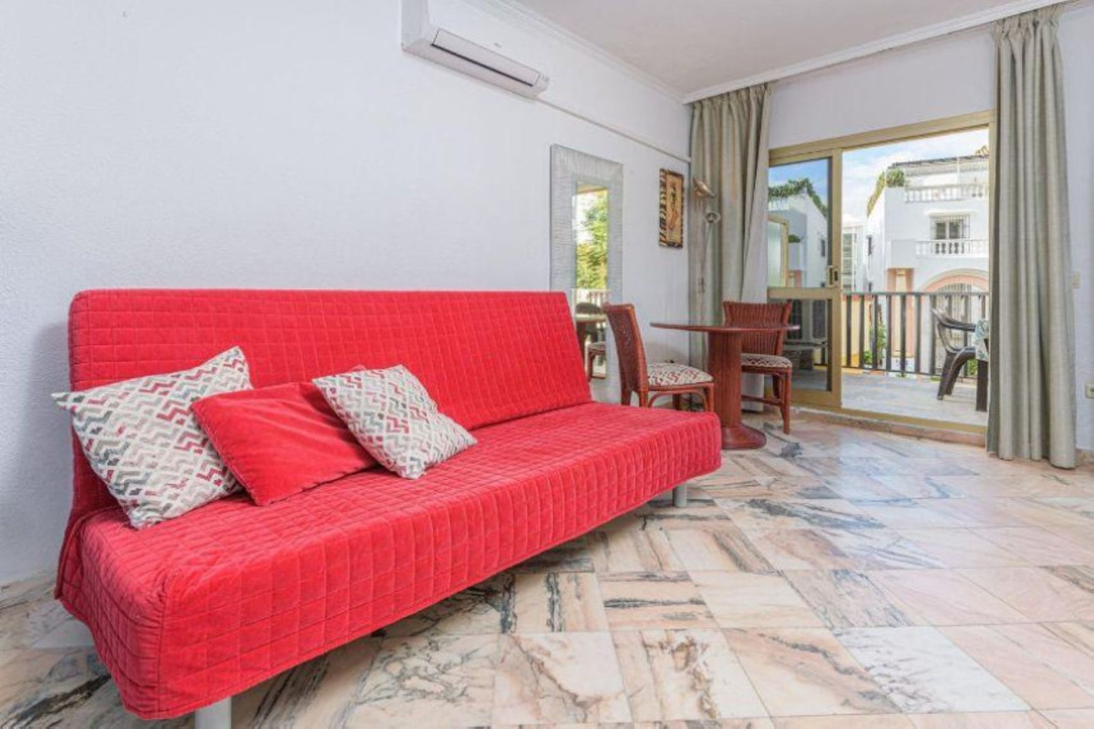 1 Bed Apartment for sale in Elviria Costa Del Sol, Málaga, Spain