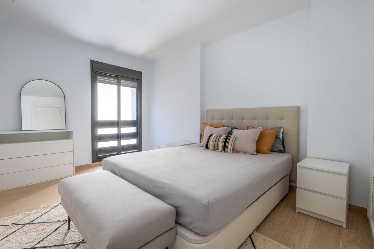 3 Bed Apartment for sale in Nueva Andalucía Costa Del Sol, Málaga, Spain