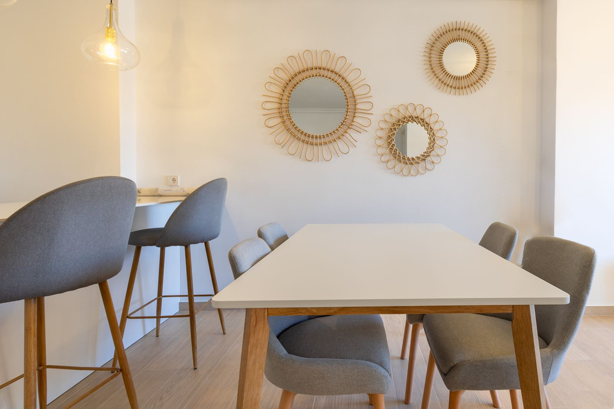 3 Bed Apartment for sale in Nueva Andalucía Costa Del Sol, Málaga, Spain