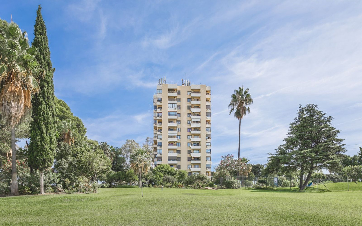 Se vende Apartamento Planta Media de 1 dormitorios en Costa Del Sol, Málaga, España