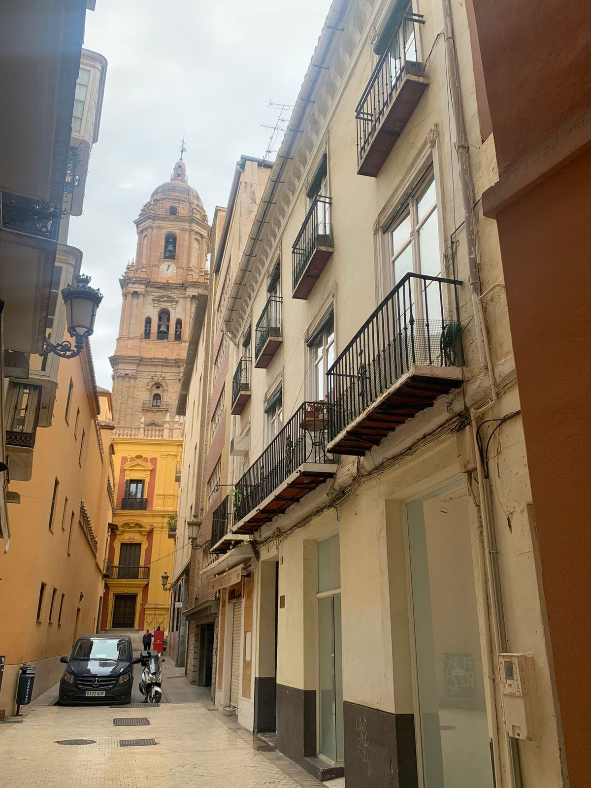 Se vende Edificio residencial de 12 dormitorios en Costa Del Sol, Málaga, España