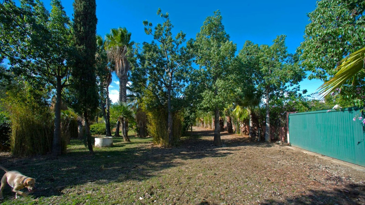 3 Bed Townhouse for sale in Estepona Costa Del Sol, Málaga, Spain