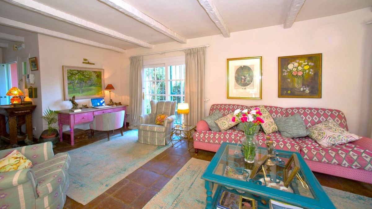 3 Bed Townhouse for sale in Estepona Costa Del Sol, Málaga, Spain