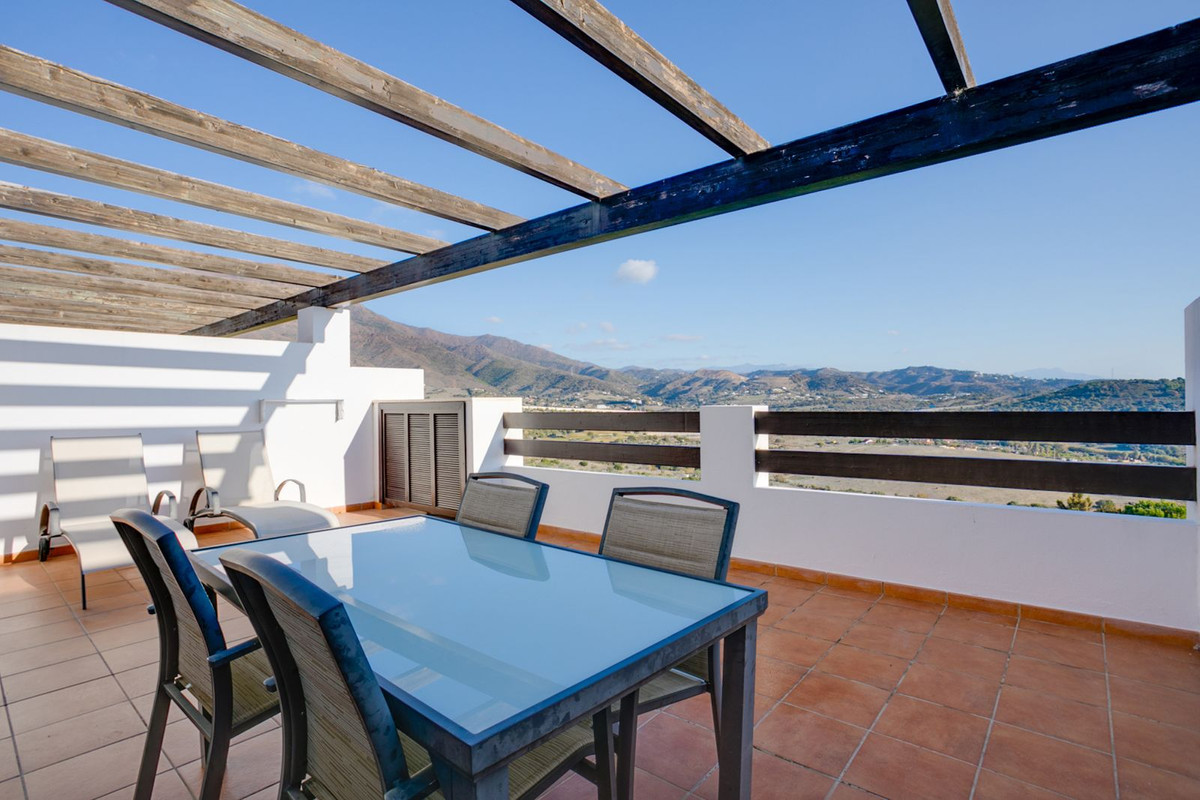 Se vende Aparthotel de 2 dormitorios en Costa Del Sol, Málaga, España