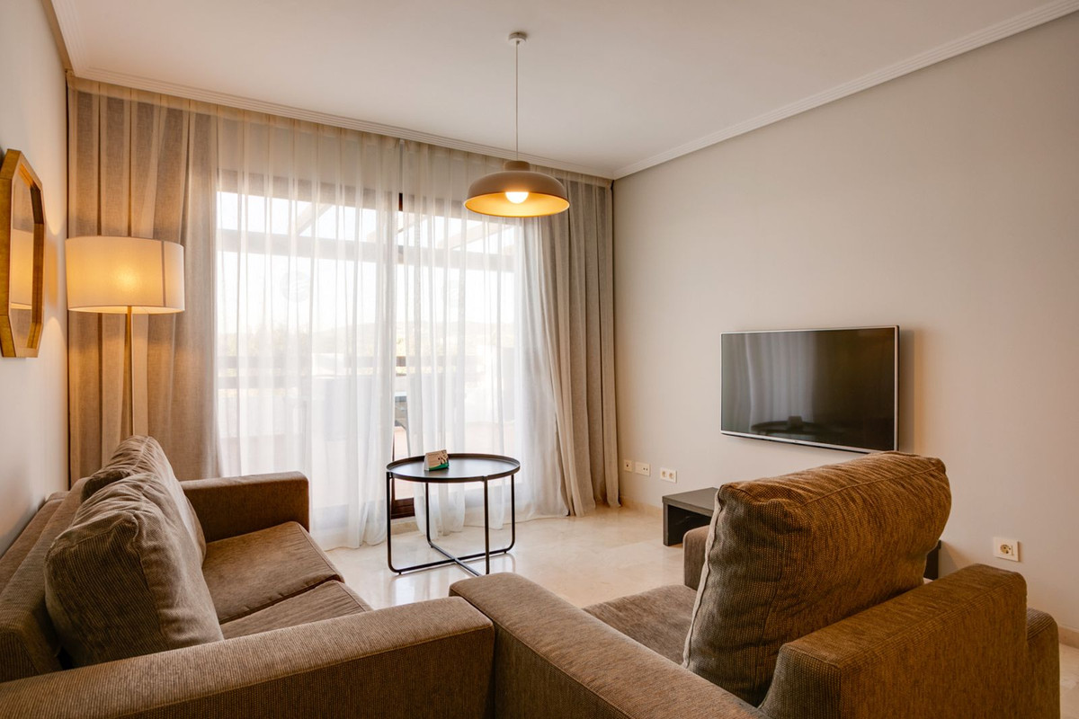 Se vende Aparthotel de 2 dormitorios en Costa Del Sol, Málaga, España