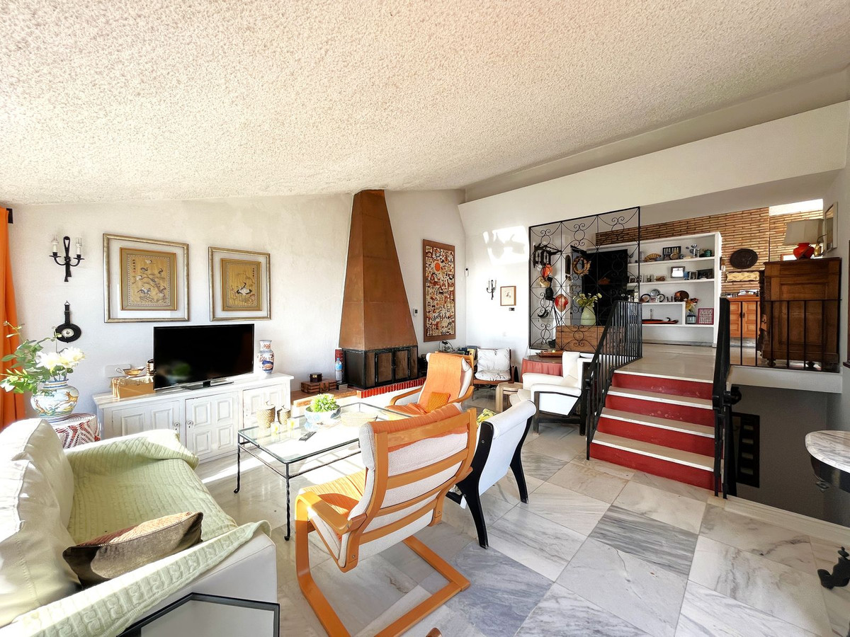 Se vende Villa - Chalet de 5 dormitorios en Costa Del Sol, Málaga, España