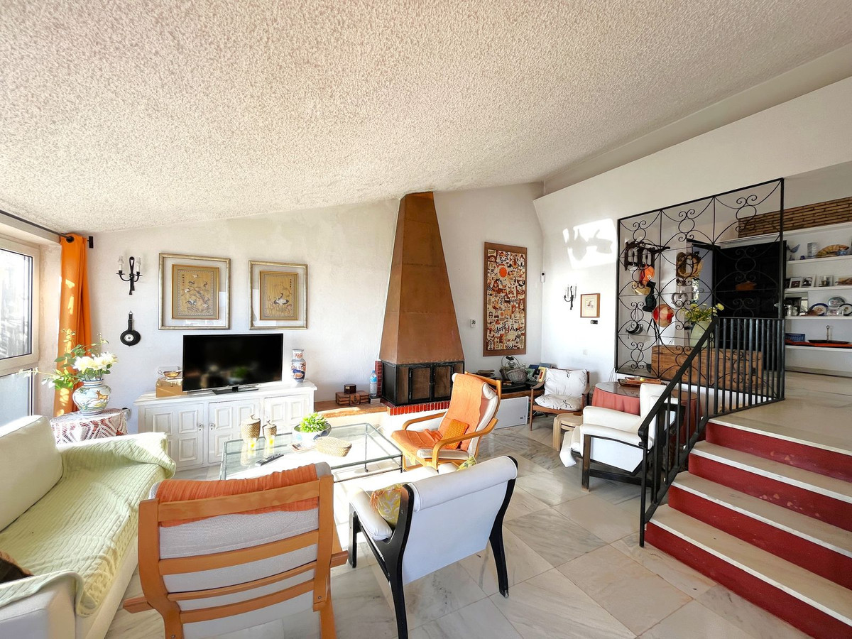 Se vende Villa - Chalet de 5 dormitorios en Costa Del Sol, Málaga, España