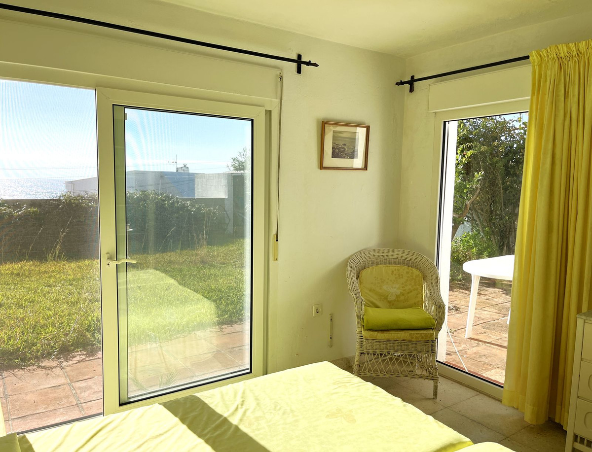 Se vende Villa - Chalet de 5 dormitorios en Costa Del Sol, Málaga, España