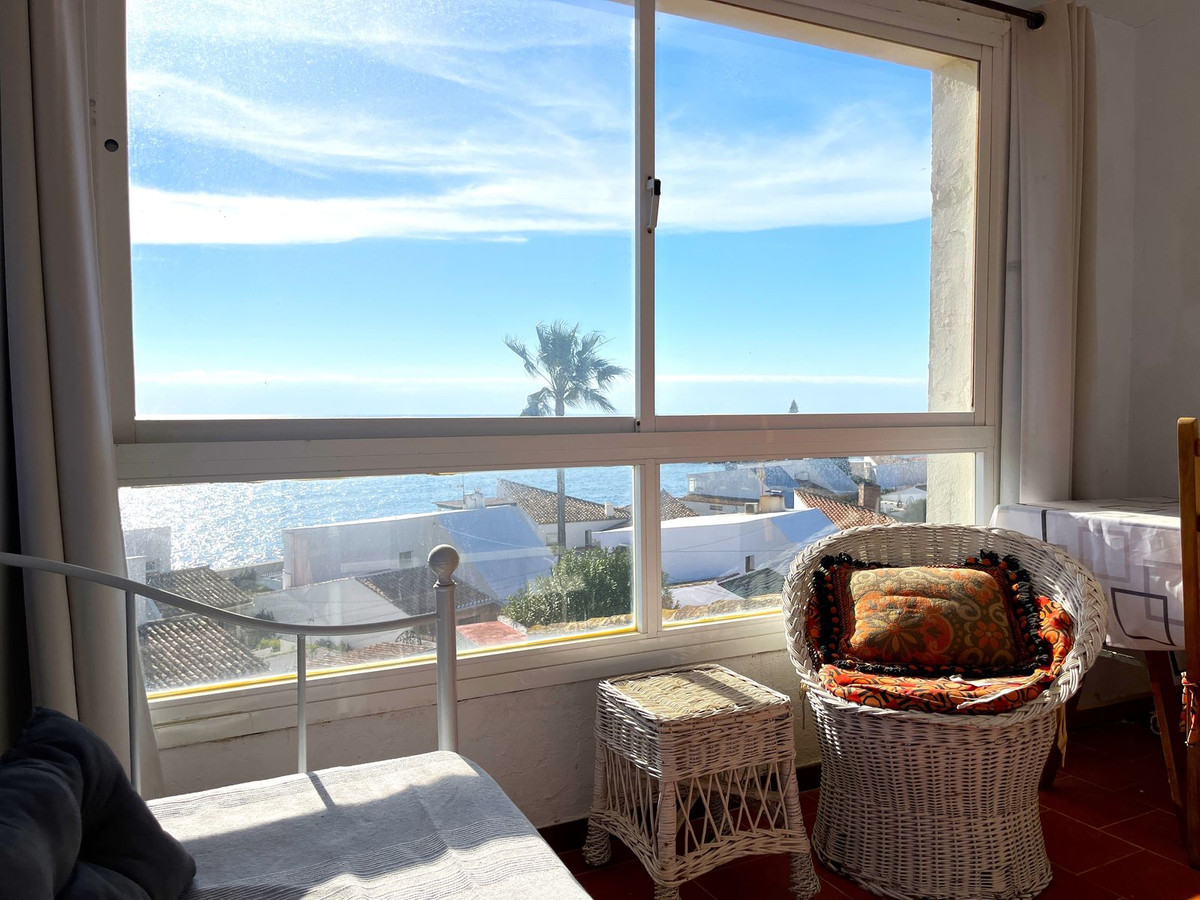 Se vende Villa - Chalet de 5 dormitorios en Costa Del Sol, Málaga, España