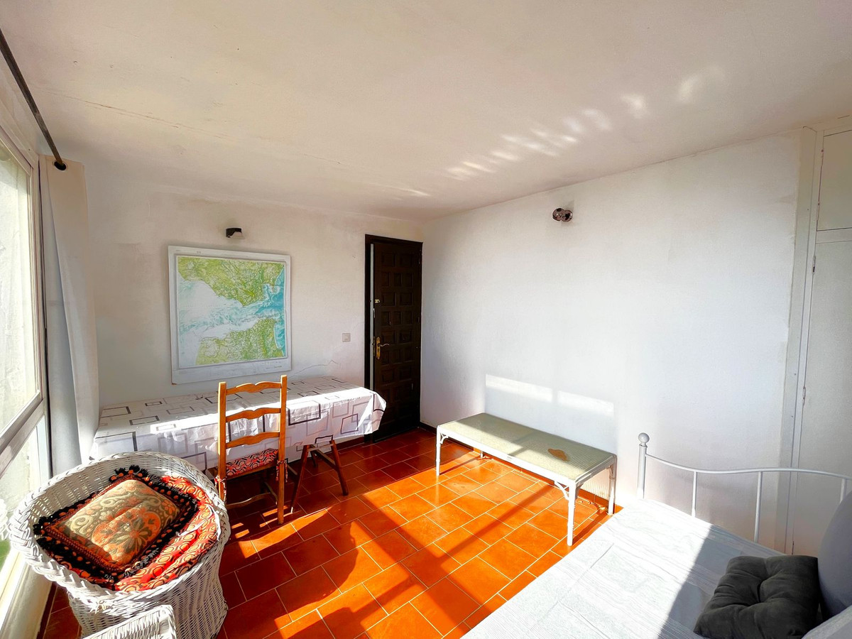 Se vende Villa - Chalet de 5 dormitorios en Costa Del Sol, Málaga, España