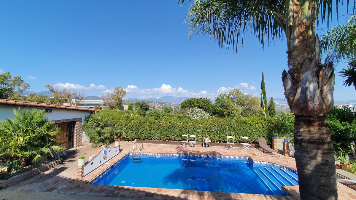 Se vende Finca - Cortijo de 11 dormitorios en Costa Del Sol, Málaga, España
