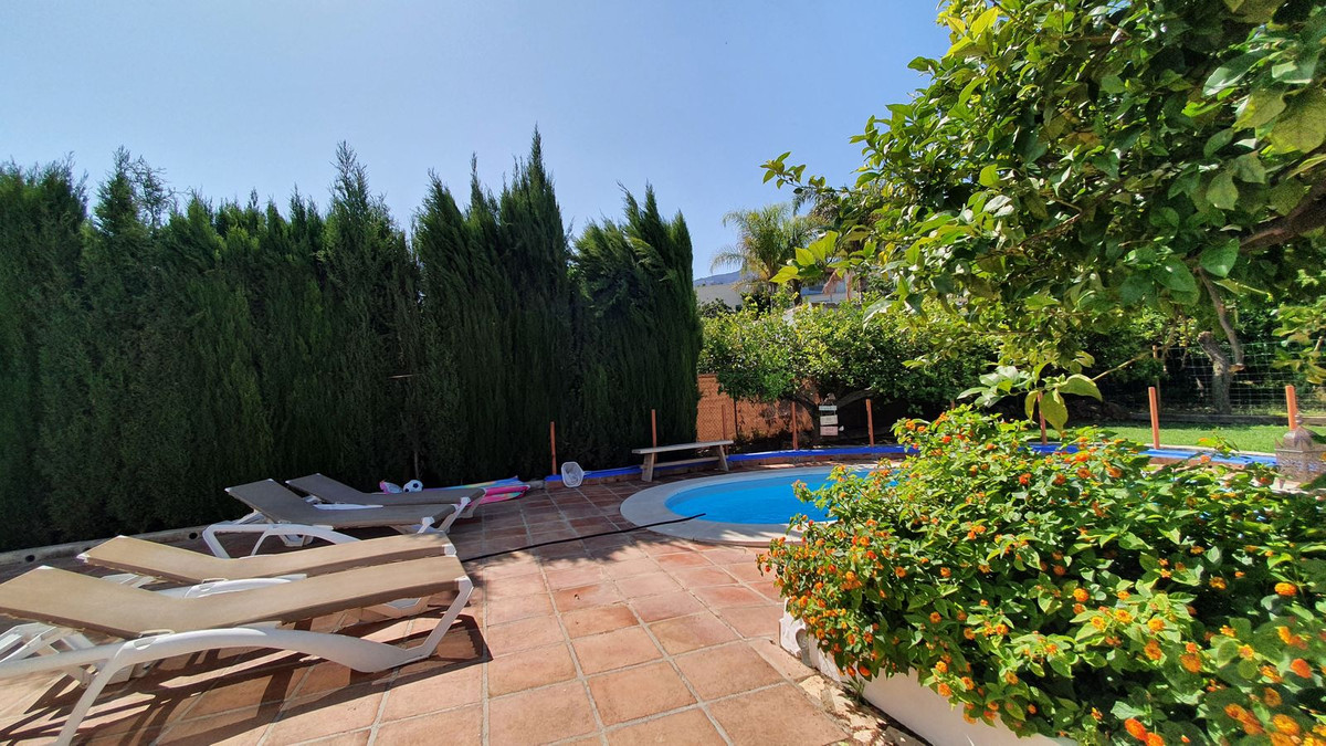 Se vende Finca - Cortijo de 11 dormitorios en Costa Del Sol, Málaga, España