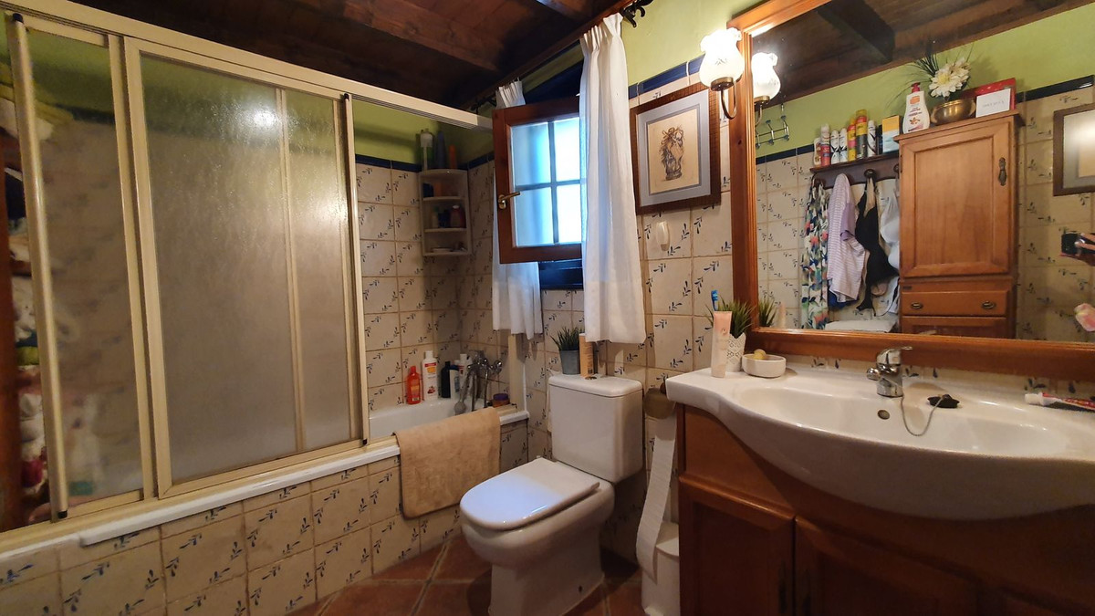 Se vende Finca - Cortijo de 11 dormitorios en Costa Del Sol, Málaga, España