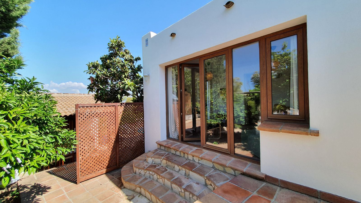 Se vende Finca - Cortijo de 11 dormitorios en Costa Del Sol, Málaga, España
