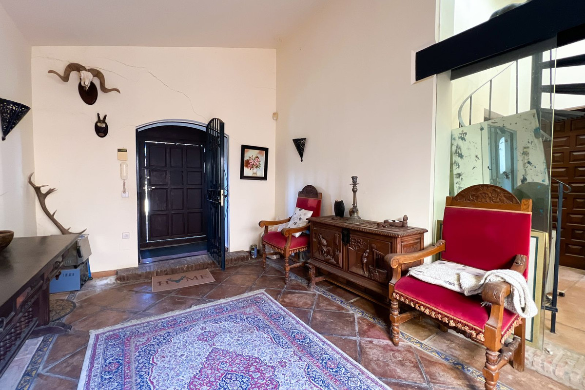 4 Bed Townhouse for sale in Estepona Costa Del Sol, Málaga, Spain