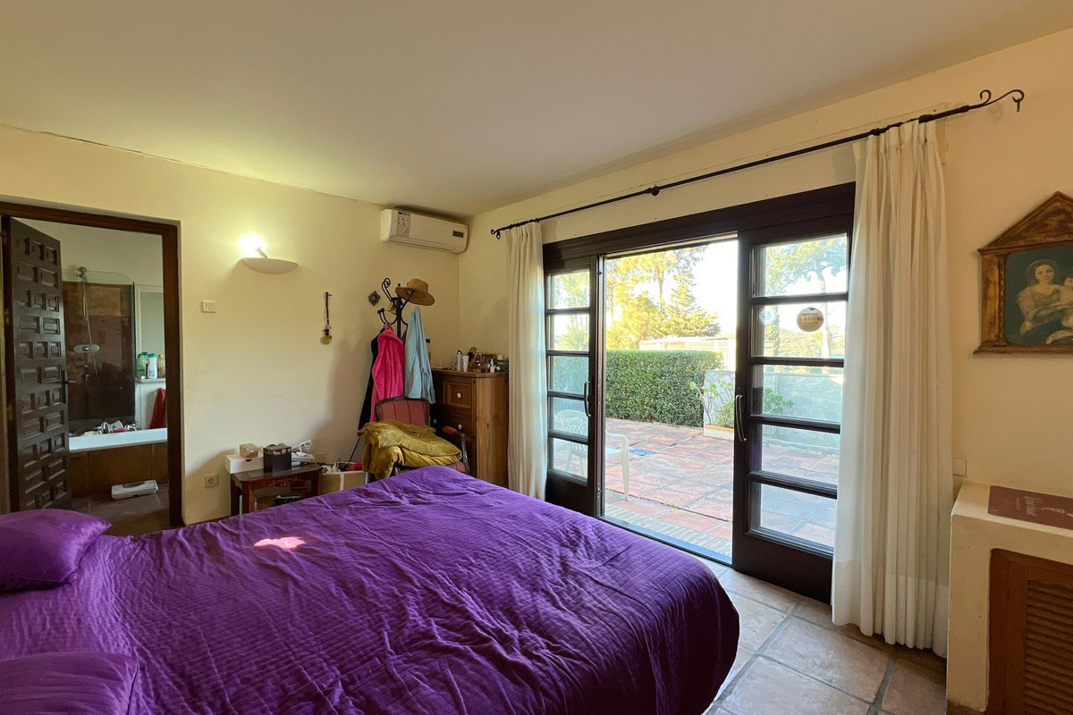 4 Bed Townhouse for sale in Estepona Costa Del Sol, Málaga, Spain