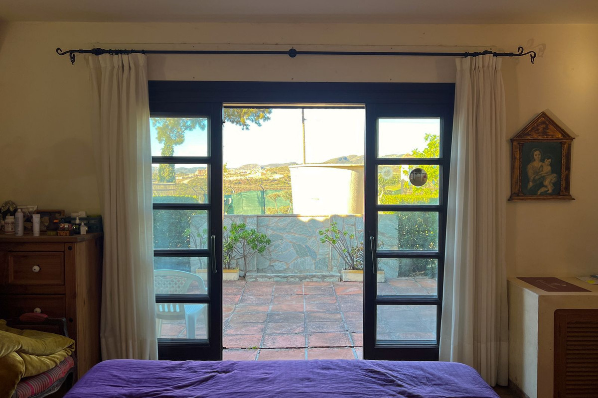 4 Bed Townhouse for sale in Estepona Costa Del Sol, Málaga, Spain