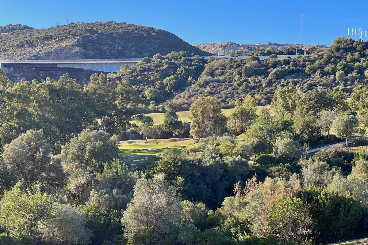 Se vende Terreno Urbano  en Costa Del Sol, Málaga, España