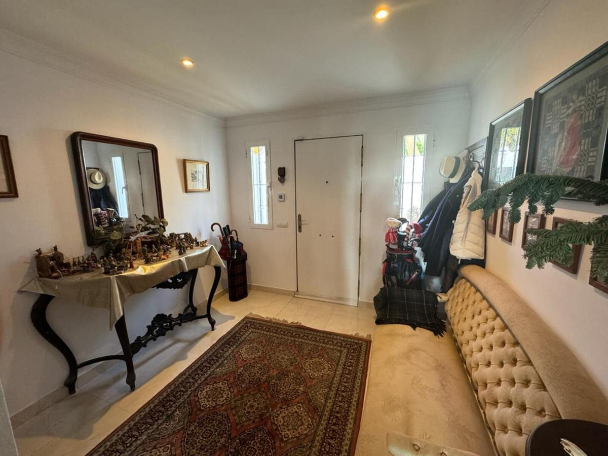 4 Bed Townhouse for sale in Nueva Andalucía Costa Del Sol, Málaga, Spain