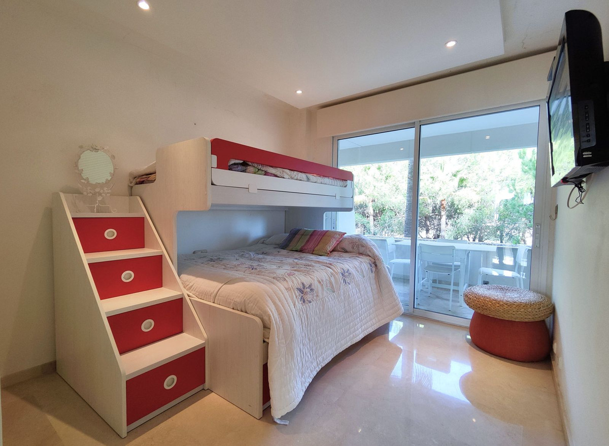 3 Bed Apartment for sale in Estepona Costa Del Sol, Málaga, Spain