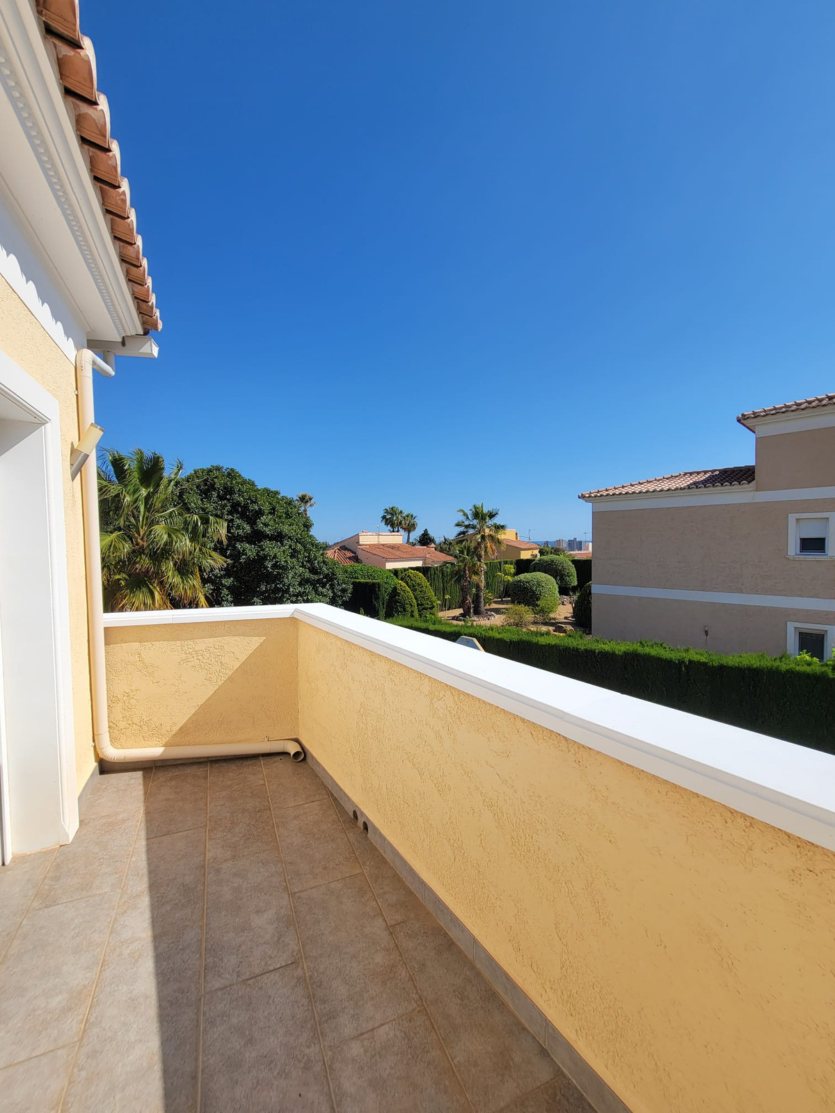 3 Bed Townhouse for sale in Calpe Costa Blanca, Alicante, Spain
