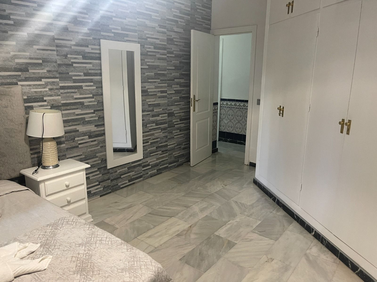 6 Bed Townhouse for sale in El Faro Costa Del Sol, Málaga, Spain