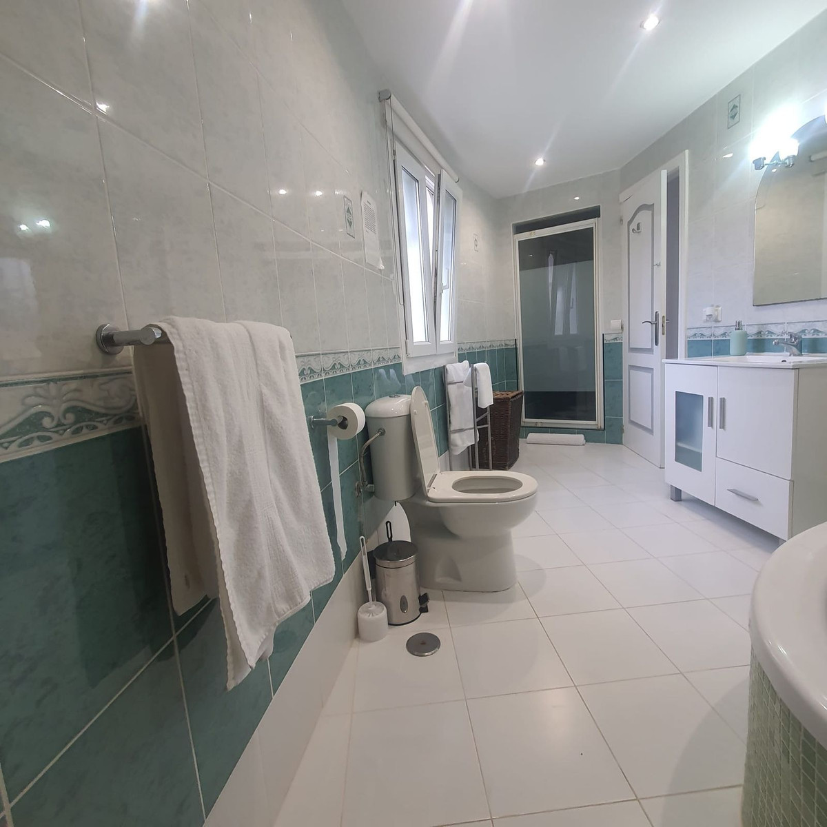 6 Bed Townhouse for sale in El Faro Costa Del Sol, Málaga, Spain