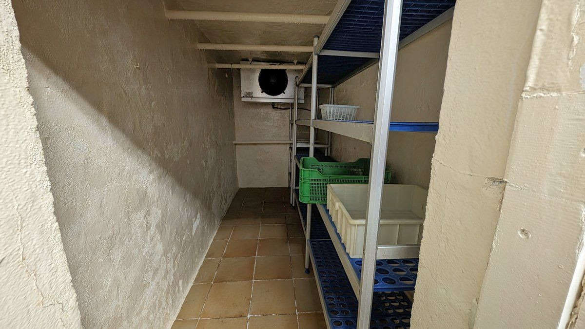 Se vende Otro  en Costa Blanca, Alicante, España