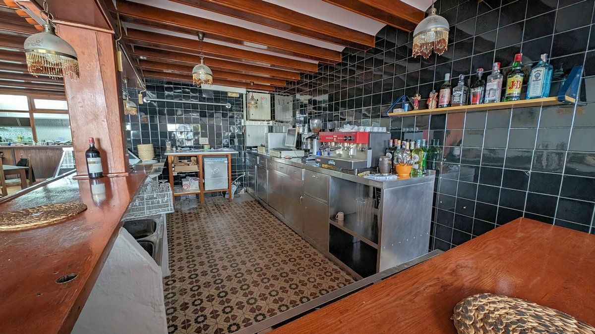 Se vende Otro  en Costa Blanca, Alicante, España