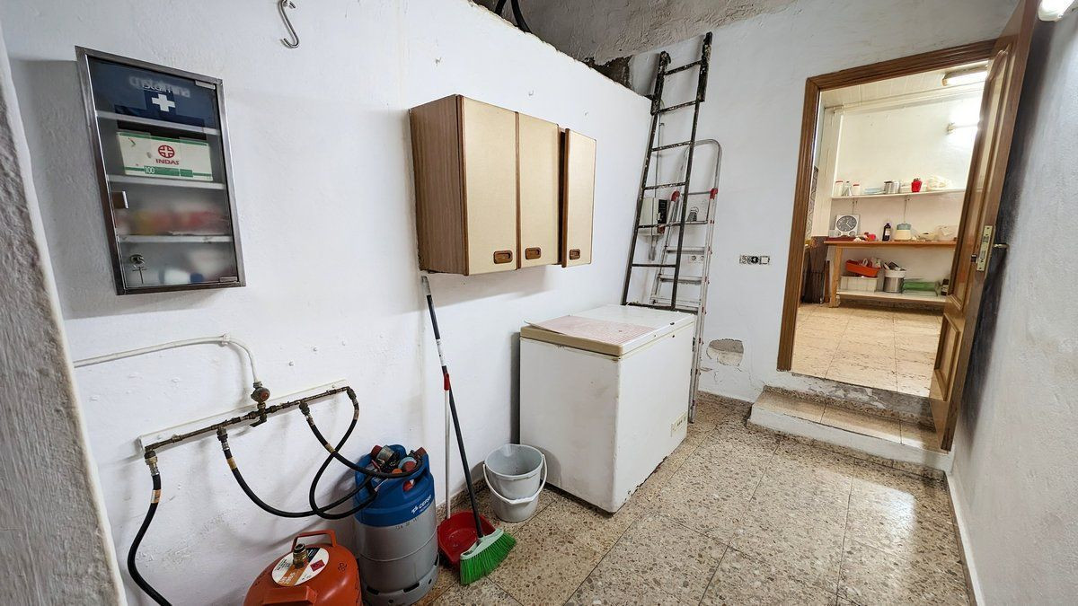 Se vende Otro  en Costa Blanca, Alicante, España