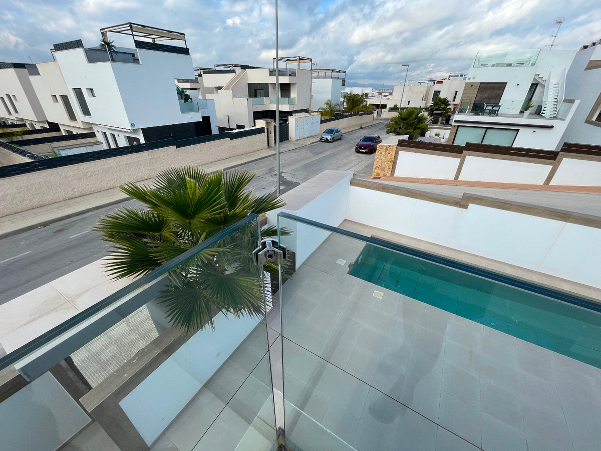 3 Bed Townhouse for sale in Benijofar Costa Blanca, Alicante, Spain