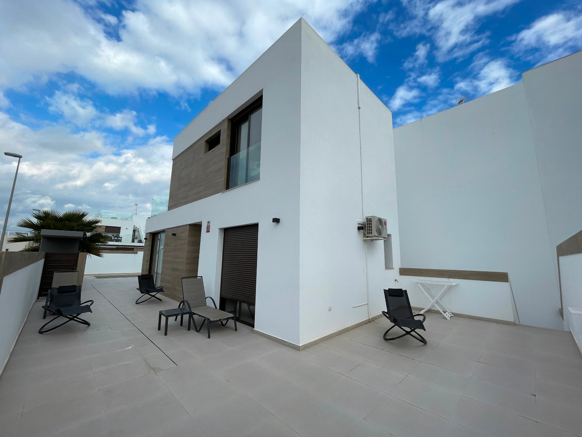 3 Bed Townhouse for sale in Benijofar Costa Blanca, Alicante, Spain